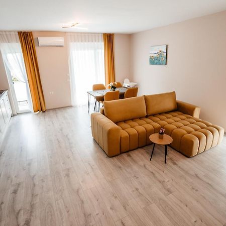 Sunrise View Apartment Oradea Exterior foto